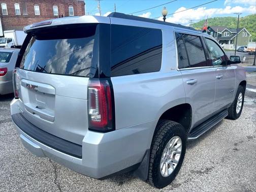 2017 GMC Yukon SLT