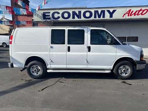 2024 GMC Savana 2500 Work Van