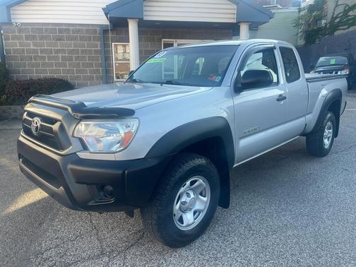 2013 Toyota Tacoma Base