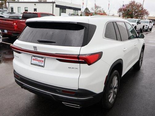 2025 Buick Enclave Preferred