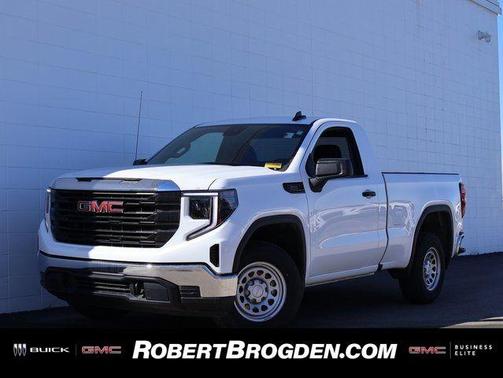 2024 GMC Sierra 1500 Pro