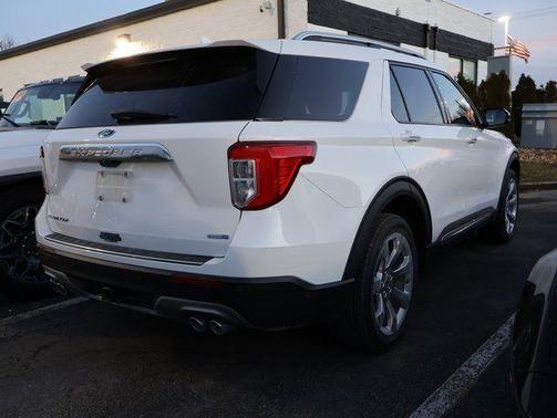 2020 Ford Explorer Platinum
