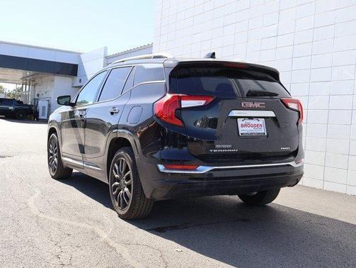 2022 GMC Terrain Denali