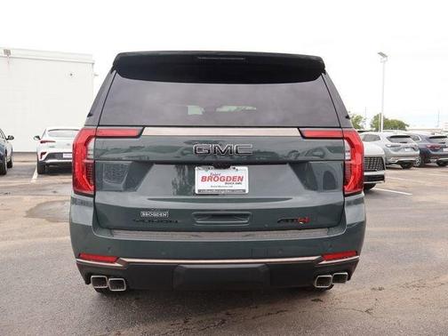 Midnight Pine 2026 GMC Yukon XL AT4 Ultimate