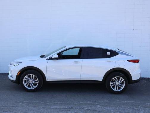 Summit White 2026 Buick Envista Preferred