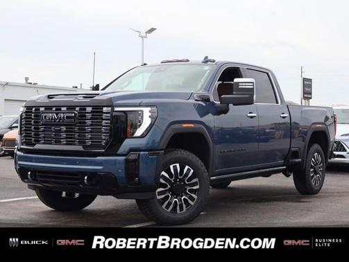 Metallic 2026 GMC Sierra 2500 Denali Ultimate