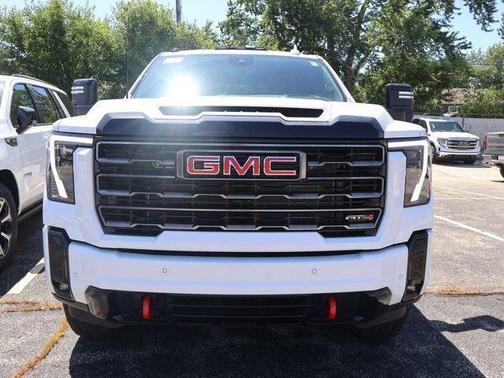 Summit White 2026 GMC Sierra 2500 AT4