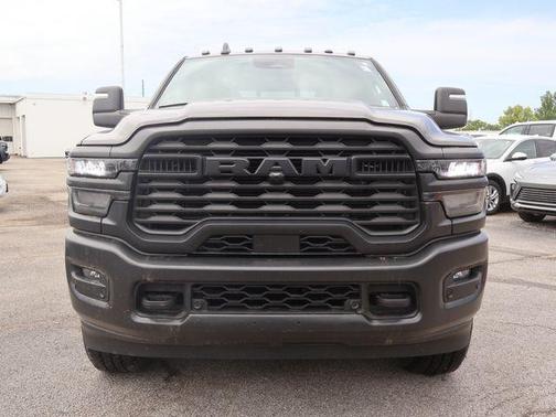 Crystal Metallic 2025 RAM 2500 Tradesman