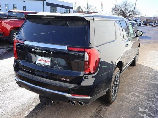2025 GMC Yukon XL Denali