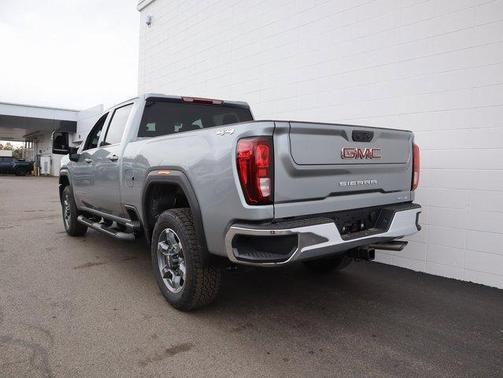2026 GMC Sierra 2500 SLE