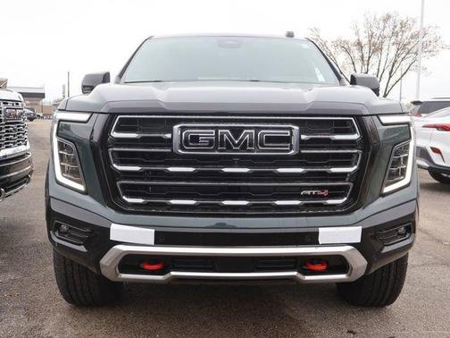 Midnight Pine 2026 GMC Yukon AT4