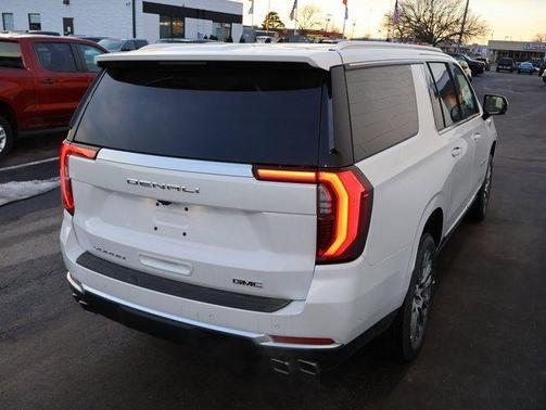 2025 GMC Yukon XL Denali