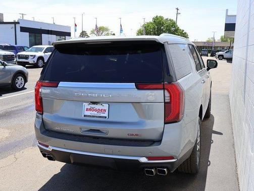2025 GMC Yukon XL Denali
