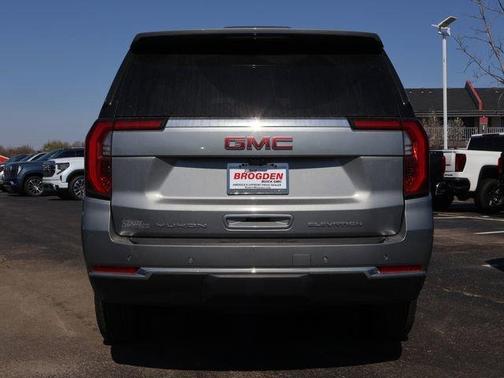 2026 GMC Yukon Elevation