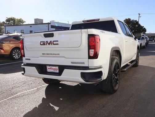 2022 GMC Sierra 1500 Elevation