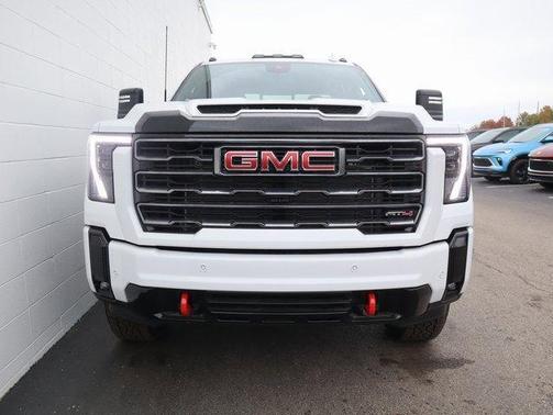2026 GMC Sierra 2500 AT4
