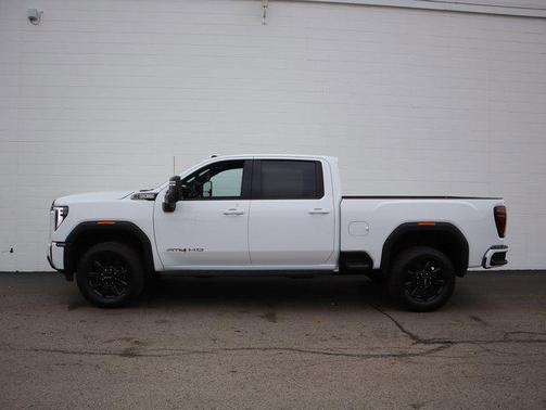 2026 GMC Sierra 2500 AT4