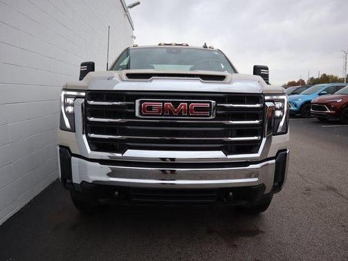 2026 GMC Sierra 2500 SLE