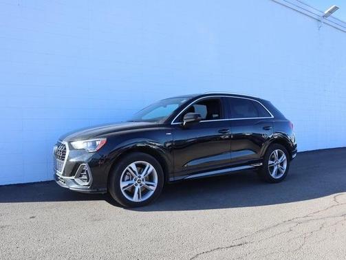 2021 Audi Q3 45 S line Premium