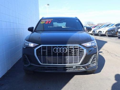 2021 Audi Q3 45 S line Premium