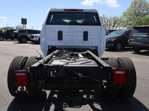 Summit White 2026 GMC Sierra 3500 Pro