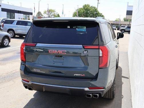2025 GMC Yukon AT4
