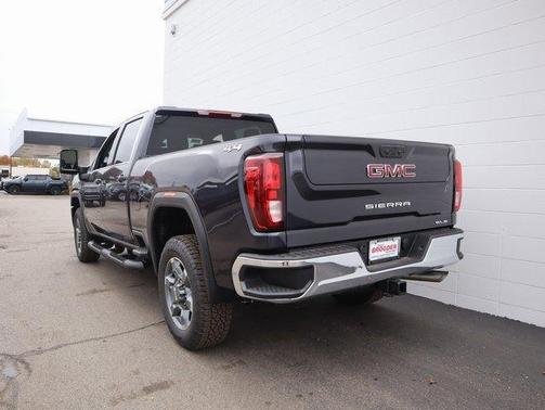 2026 GMC Sierra 2500 SLE