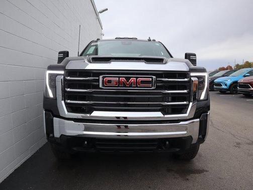 2026 GMC Sierra 2500 SLE