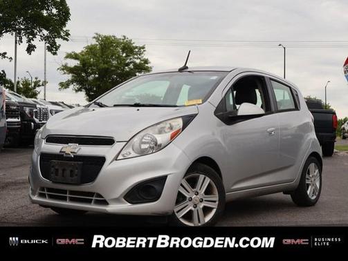 Silver Ice 2014 Chevrolet Spark LS