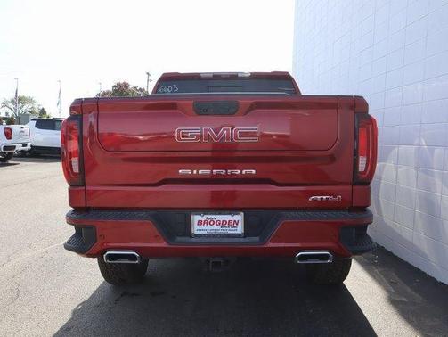 2026 GMC Sierra 1500 AT4