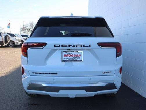 2026 GMC Terrain Denali