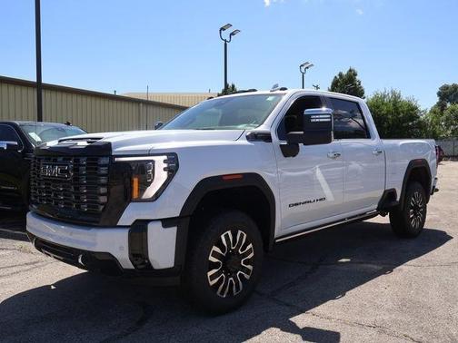 Glacier White 2026 GMC Sierra 3500 Denali Ultimate