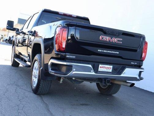 2022 GMC Sierra 2500 SLT