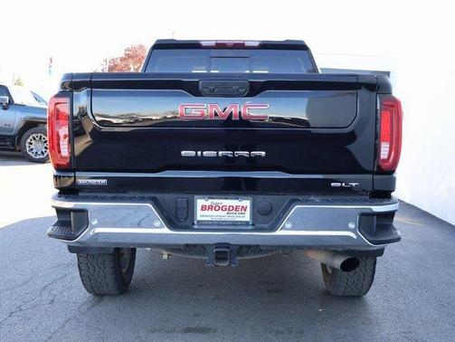 2022 GMC Sierra 2500 SLT