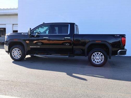 2022 GMC Sierra 2500 SLT