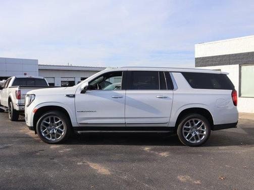 2024 GMC Yukon XL Denali