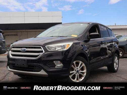Shadow Black 2017 Ford Escape SE