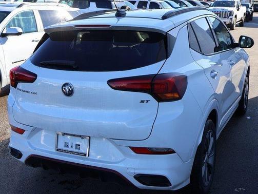 2022 Buick Encore GX Essence