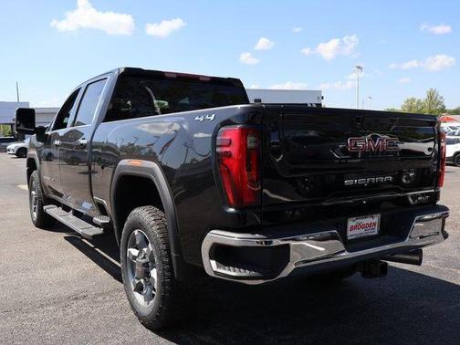 Onyx Black 2026 GMC Sierra 2500 SLT