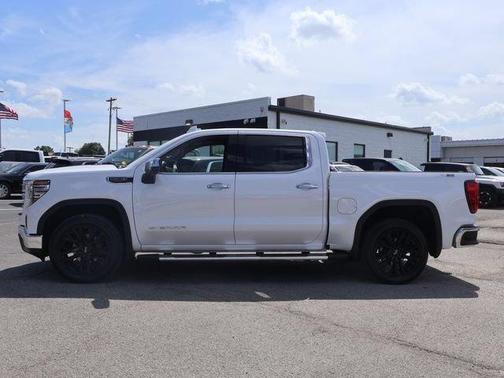 White Frost 2023 GMC Sierra 1500 SLT