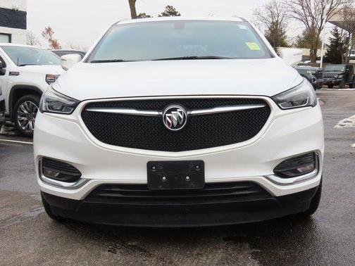 2020 Buick Enclave Essence