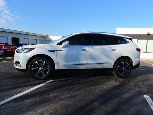 2020 Buick Enclave Essence