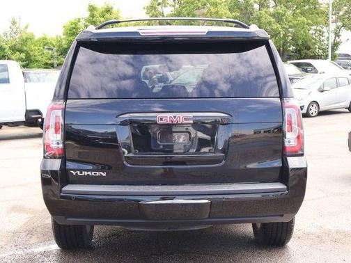 Onyx Black 2016 GMC Yukon SLT