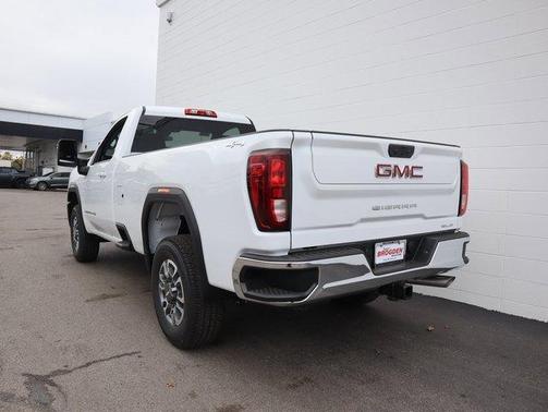 2026 GMC Sierra 2500 SLE
