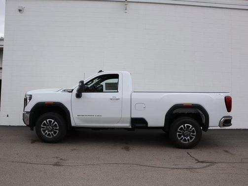 2026 GMC Sierra 2500 SLE