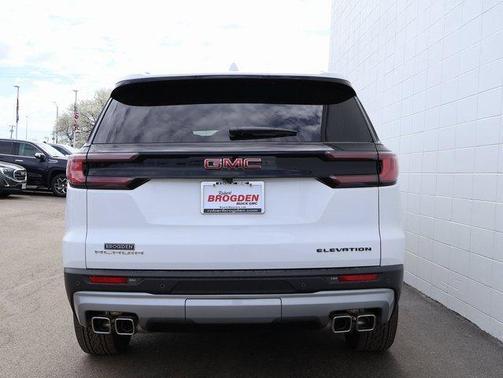 2025 GMC Acadia Elevation
