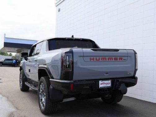 Meteorite Metallic 2025 GMC HUMMER EV Pickup 3X