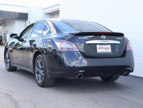 2012 Nissan Maxima S