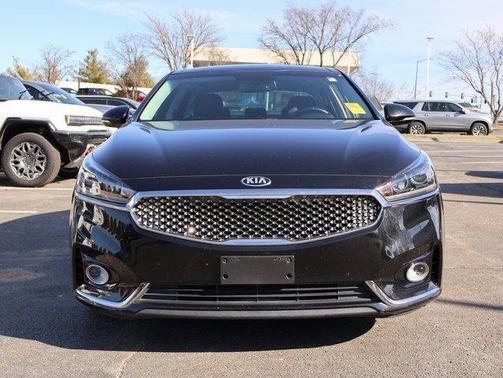 2017 Kia Cadenza Premium
