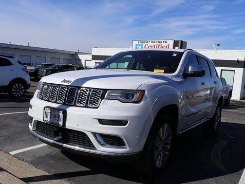 2018 Jeep Grand Cherokee Summit